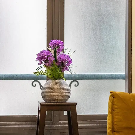 Old Town Xii By Aston *